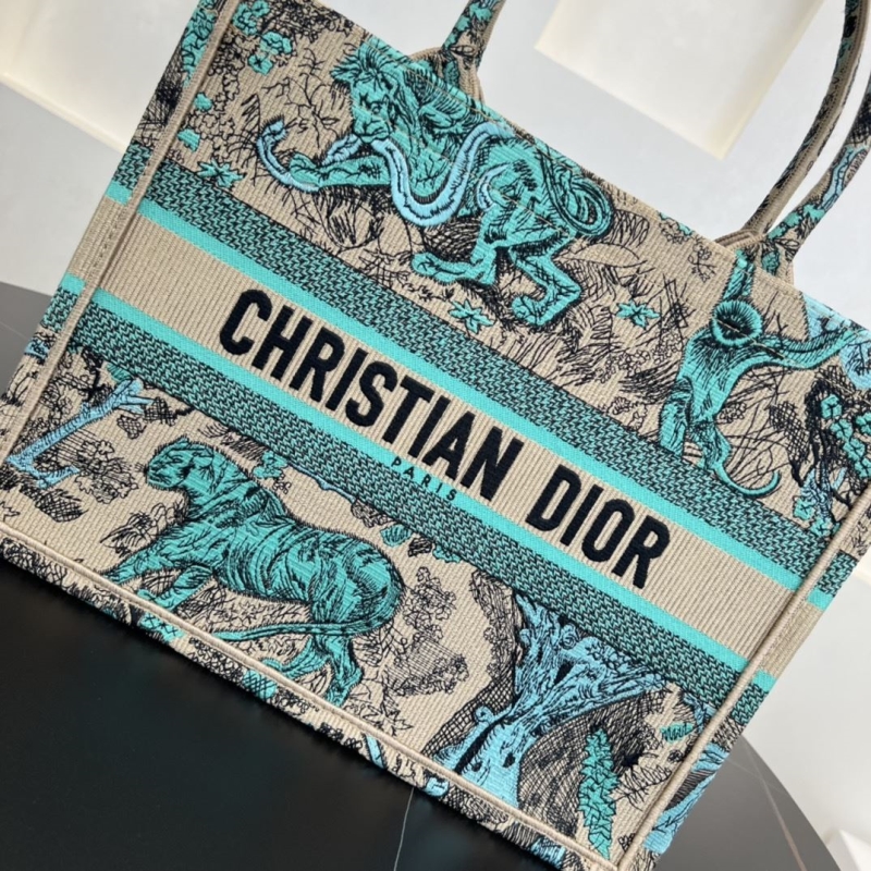 Dior Shopping Bags